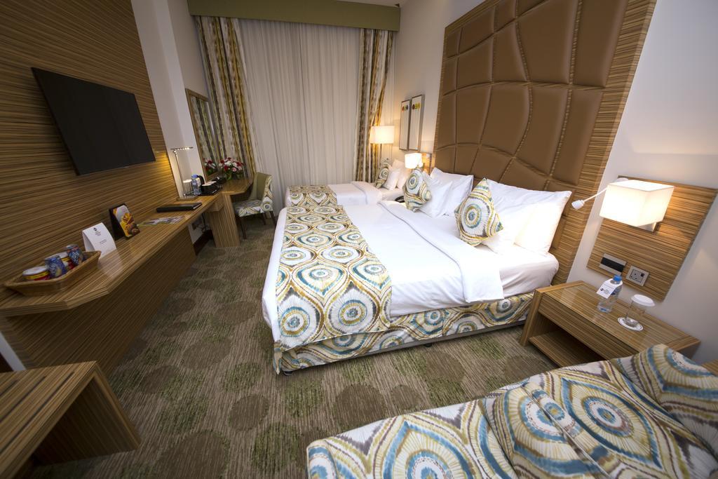 Best Western Plus Pearl Creek Dubai Room photo